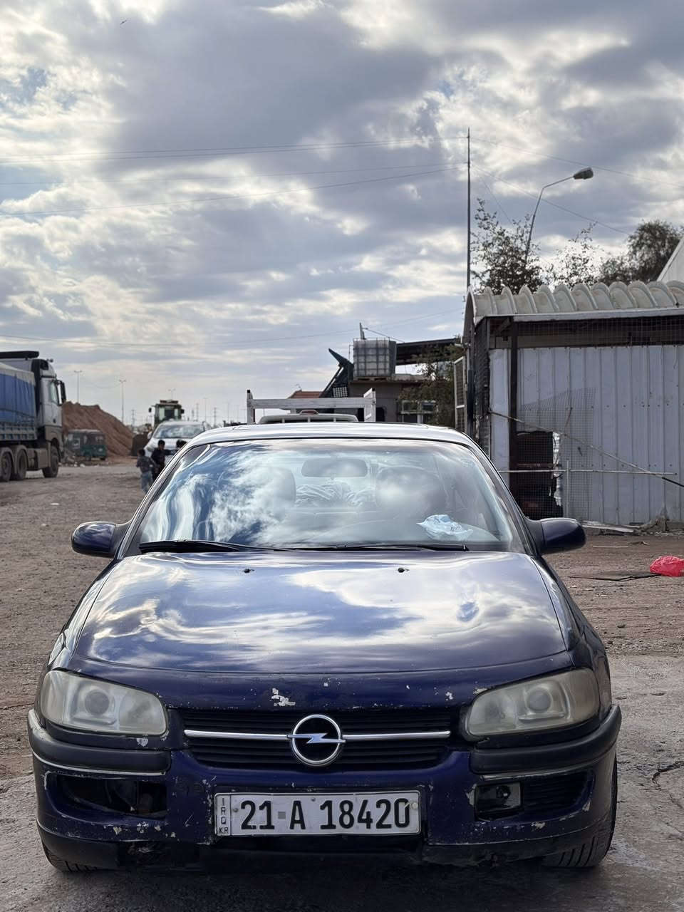 سلاام عِليكم ، من رخصه الاأدمن ✋🏼
أوبل أوميكا بزون 1995 
رقم سليمانيه بأسمي
مكينه 2.0 بلادي
كير اوتوماتيك
السعر38
مكان السياره بغداد الراشديه
رقم الهاتف ***********
