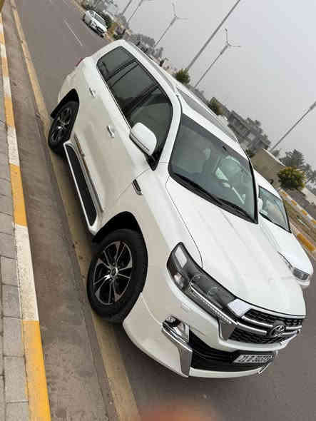 سلام عليكم لاندكروز موديل 2021 بريم 8 سلندر كفاله عامه رقم سليمانيه تحويل مباشر بسمي السياره السعر 59 الف وبي مجال لشراي السياره مال جناي متصرف عليهه  كلشي 170 ماشيه مكان السياره الرمادي ***********
