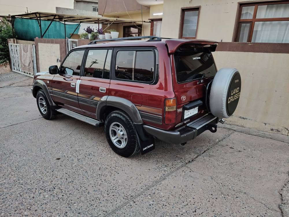 *********** /*********** تويوتا له يله علوي موديل 1990مه كينه ٣اف شه ش گير سوكان باوه ر دبل اكسل ته بريد جام كاره بأي جوار تايه نوى له زيره حيزام سبوع دعم ليدراوي نيه خايس نيه مه كينه گيرو ته بريد توندو تولى به شه رت مال دوسته غاز و به نزينه كوشين گا عي به ركه ده ركا به ركه سقف لوكه ئارم بلاستيك سليماني به شه رت سه ودا ش ده كه م به سياره ك به دلم بيت كويسينجاك, أربيل
