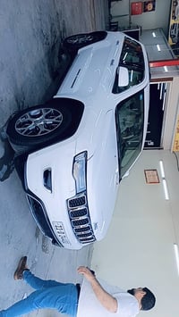 جيب لاريدو وارد امريكي سيارة فول واحد على واحد  كشنات تدفئة تبريد تشغي...