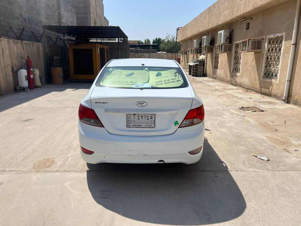 اكسنت خليجي 2015
محرك/ 1600
كير محرك تبريد حداديه مسويلها ادامه عامه  
بيها صبغ مكانات ابيع حزام 
عنوان البصره أبو الخصيب 
السعر 80 بيها مجال 
رقم الهاتف *********** البصرة, العراق
