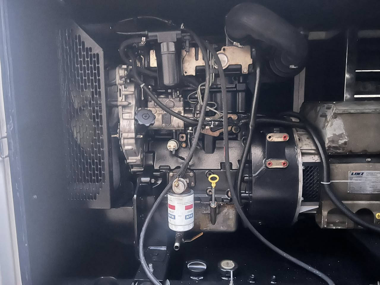 يا جبار يارب للبيع
مولدة بيركينز 1103 (30)kva 

كتم 80‎%‎

لوحة حماية واقلاع ذاتي 

نضافة 100‎%‎ مكفولة من حرق زيت ومن توابعه 

للتواصل :0981237116 ابو جود


**إذا كنت صاحب هذا الإعلان وتريد حذفه لأي سبب، رجاءا أرسل رسالة إلى الدعم الفني**