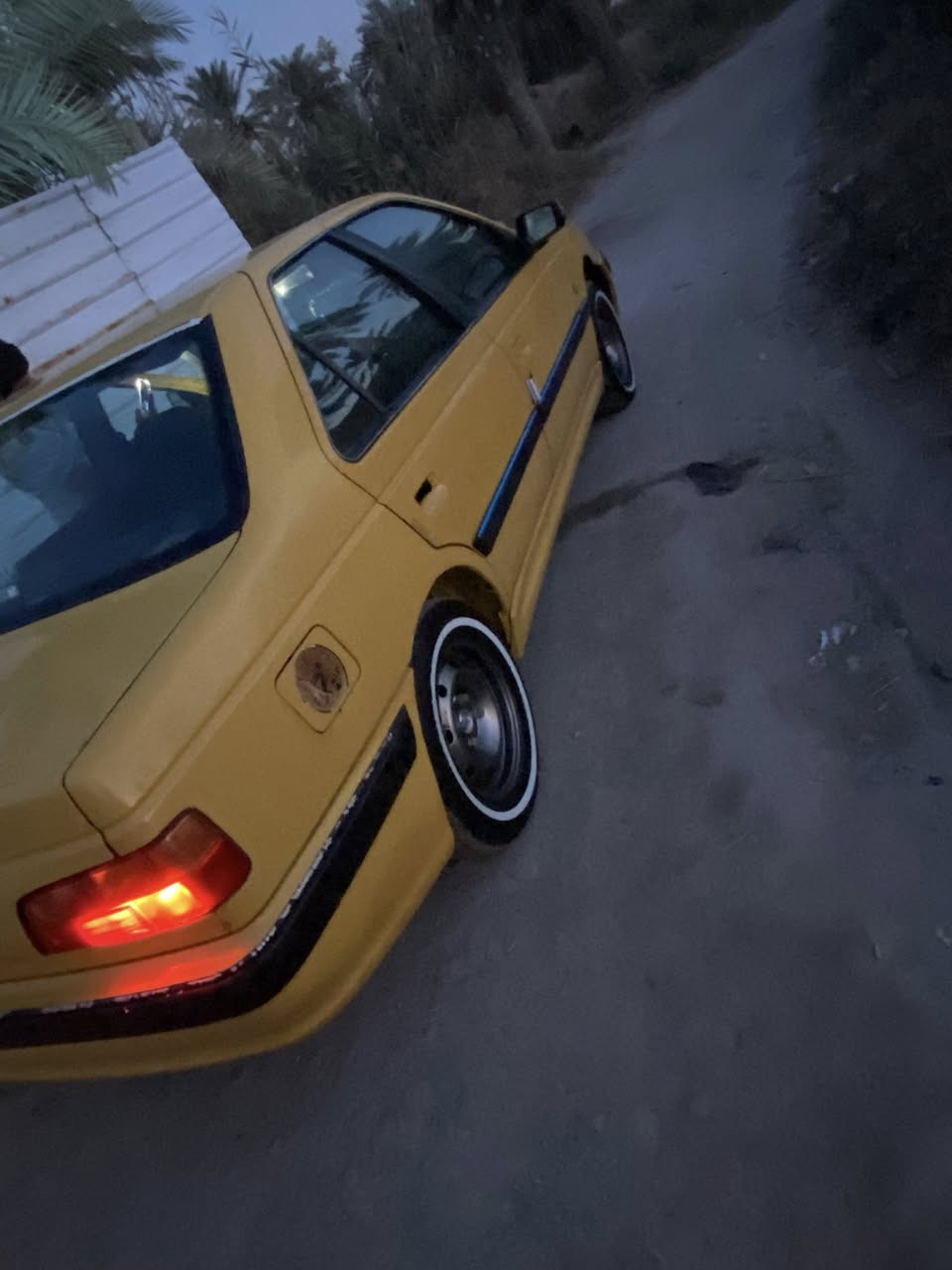 السلام عليكم سياره بيجو باص البيع مديل 13 مكينه جديده و كير كلش حلو خير من الله تبريد ويه لسويج شغاله ثلج سنويه منتهيه بل 23 بسم راعيها مو بسمي و يريد يحول راعيها كهرباءيات شغاله كلها ترايها وين ما تريد سعراها 33 وبيها مجال وكاني بصره شط العرب بل جزيره منطقه الحوطه رقم الهاتف *********** بي واتساب
