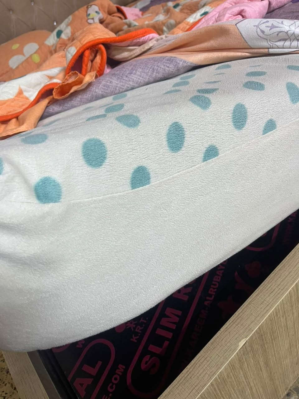 وية دوشك 400 بيها مجال بسيط 8 قطع


**إذا كنت صاحب هذا الإعلان وتريد حذفه لأي سبب، رجاءا أرسل رسالة إلى الدعم الفني**