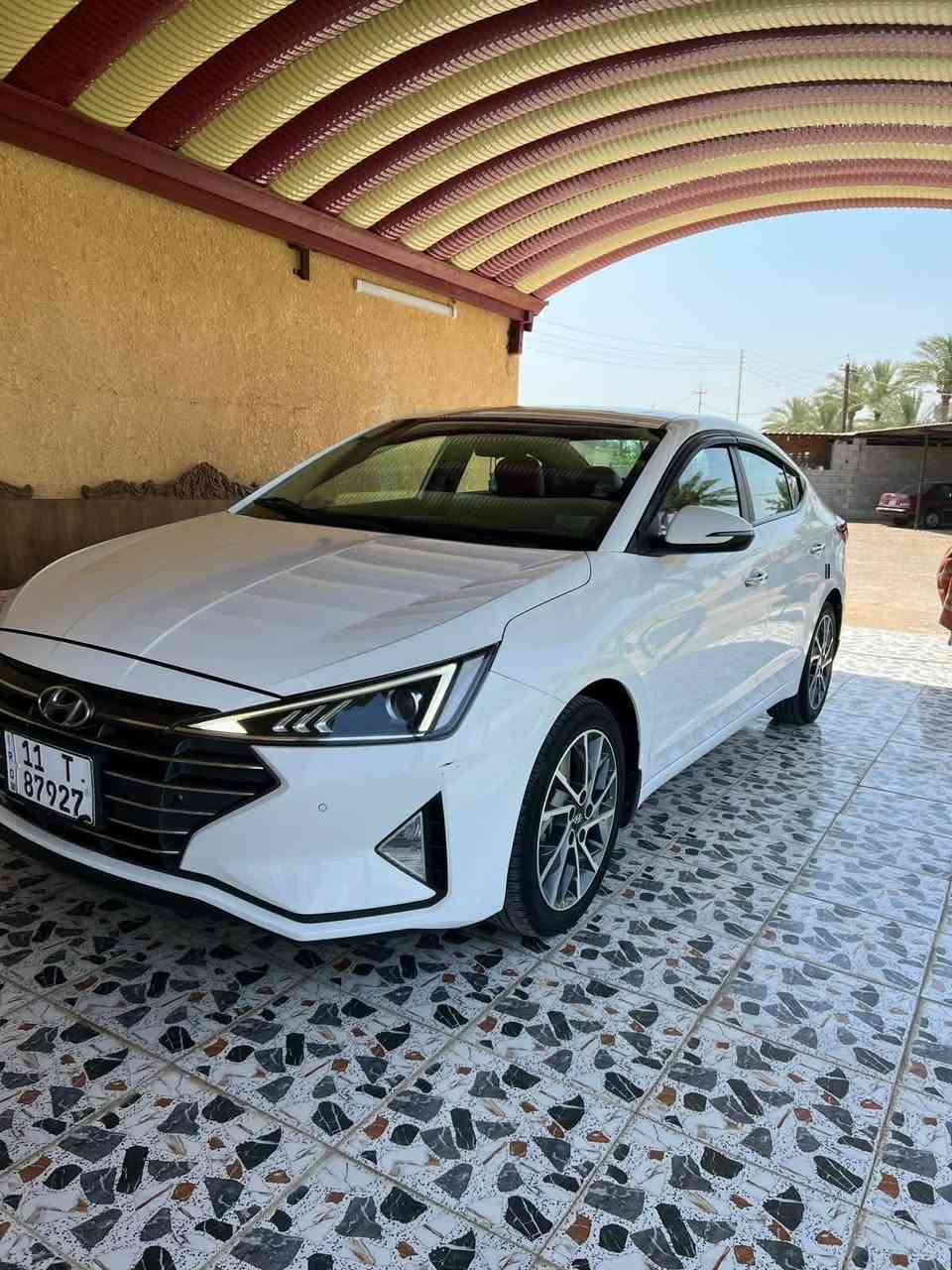 سلام عليكم
النترا البيع
موديل ٢٠٢٠
خليجي
محرك   2000
فول مواصفات
فتحه
بصمه
اشاير ترحيب
تحويل مباشر السياره بسمي 
ماشيه   107
بيها جاملغ امامي ايمن  مبدل. ونص الباب صبغ

عنوان. بغداد الرضوانيه اليوسفيه
رقم ***********
رقم***********
