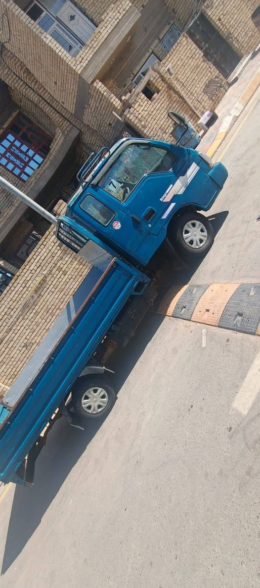 السلام عليكم كيا أم عيون ٢٠٠١  محرك ٣٠٠٠سوبر أم حاكيه قماره قلب رقم بغداد سنويه جديد دوشمه جديد شاصي رقم شاصي كير اكسن محرك مكفول كهربائية كل شقال تخم تايرات جديد  باتري صلف جديد السعر ٧٥  وبي مجال للطيبين   للاستفسار *********** مكاني فلوجه شرط التحويل
