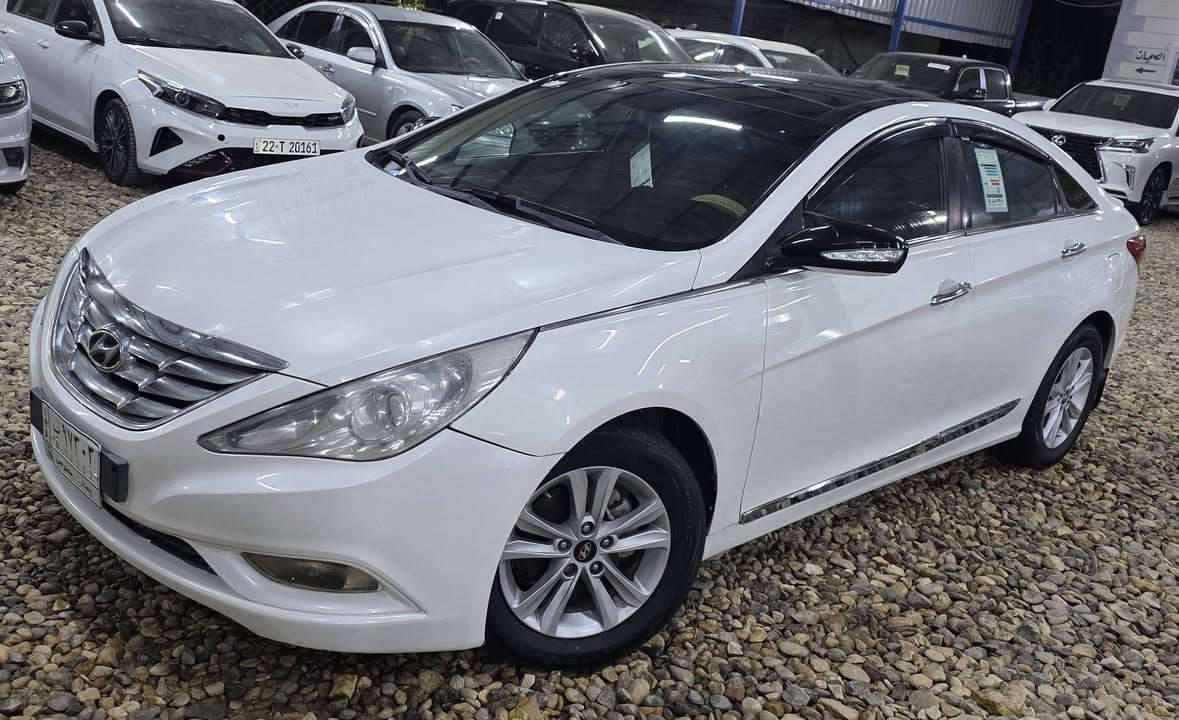 السلام عليكم 
للبيع هونداي سوناتا موديل 2011خليجي مكينه 2400دوش .. لاتنقيص ولاتبخير.. رقم بغداد سنويه 2027
السياره جديده وجاهزة وفول مواصفات...جاهزه مجهزه مكينه كير حداديه تخم تاير تبريد مال جناي... العنوان بابل الشوملي 
السعر 119
***********
