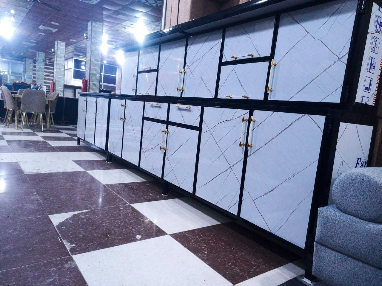 معرض الزهور للأثاث          
وصول وجبه جديده من الكاونترات والسنك الألمنيوم شغل احطاطه وبأسعار مناسبه 
متوفرحسب الطلب كل القياسات موجوده 
متوفر #جملة  #مفرد لاصحاب المحلات 
للحجز والاستفسار مراسله الصفحه
العنوان الرمادي منطقه 5 كيلو شارع 100 قرب مطعم 🍴 هيوا لكردي 
للاتصال  ***********
اهلا وسهلا بكم…🌹
