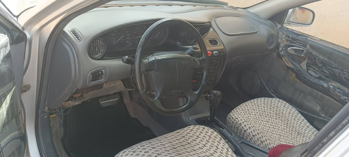 دايو لكنزا موديل 2000 سياره جاهزه وين مايعجب تمشي بيه كير ومحرك حداديه كهربائيات سعر 22وبيه المكان ديوانيه غماس *********** ابوعلي سجاد ألرسول
