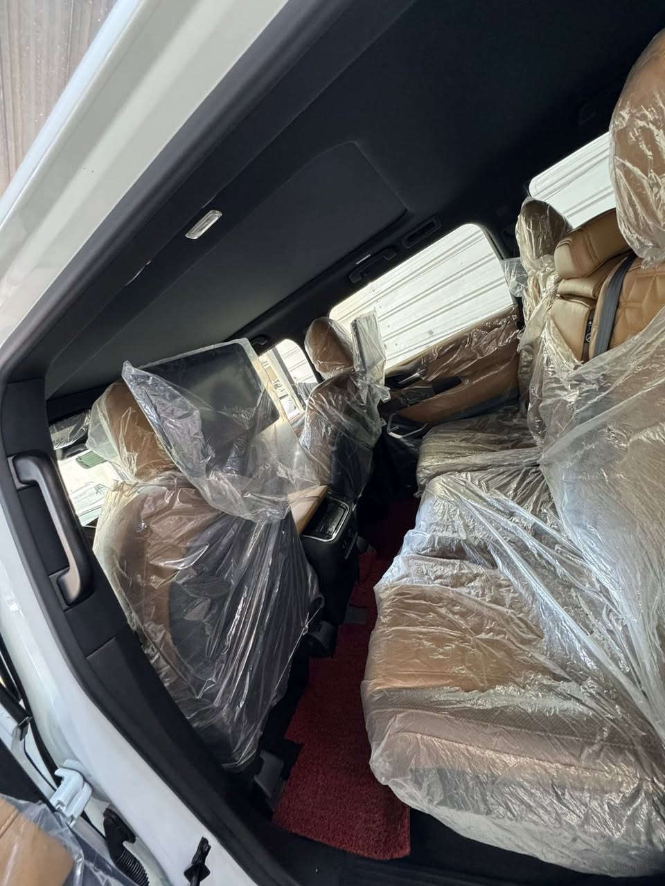 � للبيع نيسان باترول بلاتينيوم 2025 🚘
🔹 الموديل: 2025
🔹 الفئة: بلاتينيوم – أعلى فئة
🔹 المشي: 24الف  كم فقط
🔹 المكينة: 4000 سي سي – تنفس طبيعي
🔹 القير: أوتوماتيك
🔹 الدفع: رباعي
🔹 الحالة: وكالة – استخدام شخصي
✨ المواصفات الكاملة:
• فل مواصفات (الأخيرة)
• بصمه
• شاشات أمامية وخلفية
• نظام ملاحة
• رادار + تحذير تصادم
• مثبت سرعة ذكي
• كاميرات 360 درجة
• سنسرات أمامية وخلفية
• فتحة سقف
• مقاعد جلد فاخرة
• مقاعد كهرباء مع ذاكرة
• تبريد وتدفئة مقاعد
• تحكم بالمقود
• تشغيل بصمة
• دخول ذكي
• إضاءة LED كاملة
• نظام تعليق مريح
• جناطات بلاتينيوم أصلية
ً.مساج كشنات كشن جلد بقلاوه
📍 الموقع: بغداد – الكرخ
📞 رقم الهاتف:***********
السعر 108 مليون
