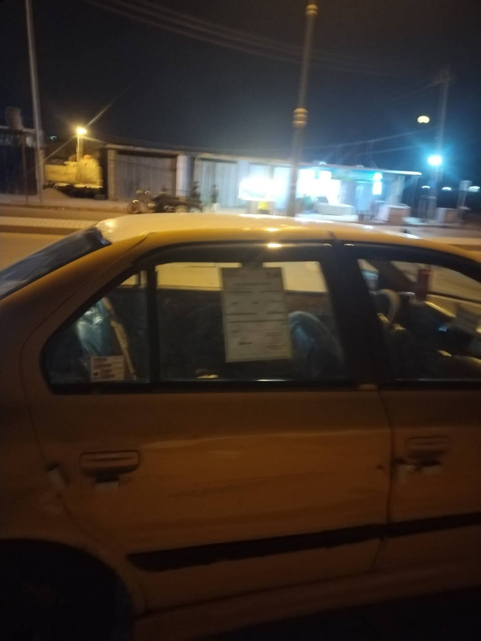 السلام عليكم سياره سمند للبيع موديل 11رقم احمر سياره بيه تنقيص بلمكينه ماشرطه الباقي كله جاهز سياره حلوه مابيهه خياسات سعر 19وبيه مجال الرقم ***********
