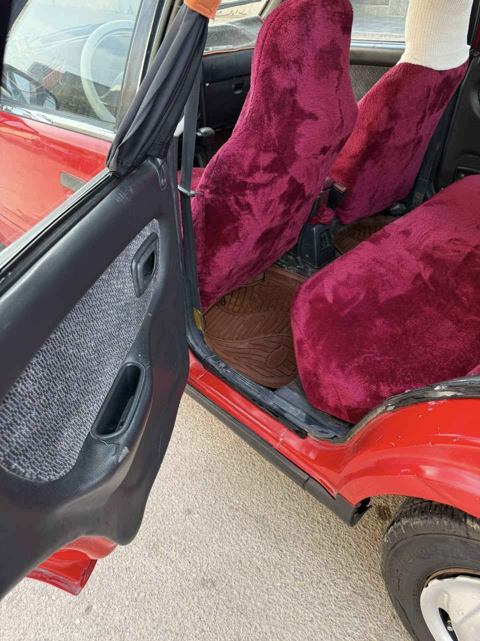 هونداي اكسل موديل 1993كير أوتوماتيك ستيرن باور قفل مركزي 4جوم كهربائي رقم كركوك مشروع وطني سنوية جديد لحد 2028 شهر 10صبغ بلادي بدون ضربه دفتر بنزين موجود تراي شرت وين ماتريد كير مكينه صدر كهربائي شرت 4تايرات جديد  سعرها  30بيها مجال شويه  ***********   ***********
