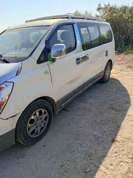 السلام عليكم ستاركس للبيع 2009 مصبوغه سبغ عام رقم دولي بسمي السيارة جاهز السعر 120وبيه مجال امسكر اوتوماتيك الاستفسار  الرقم***********//***********
