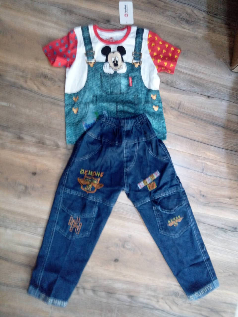 شارع عشرين فرع صيدليه انس مالك العامر  متواجدين مدار 24ساعة
تنزيلات العيد ملابس شي أن


**إذا كنت صاحب هذا الإعلان وتريد حذفه لأي سبب، رجاءا أرسل رسالة إلى الدعم الفني**