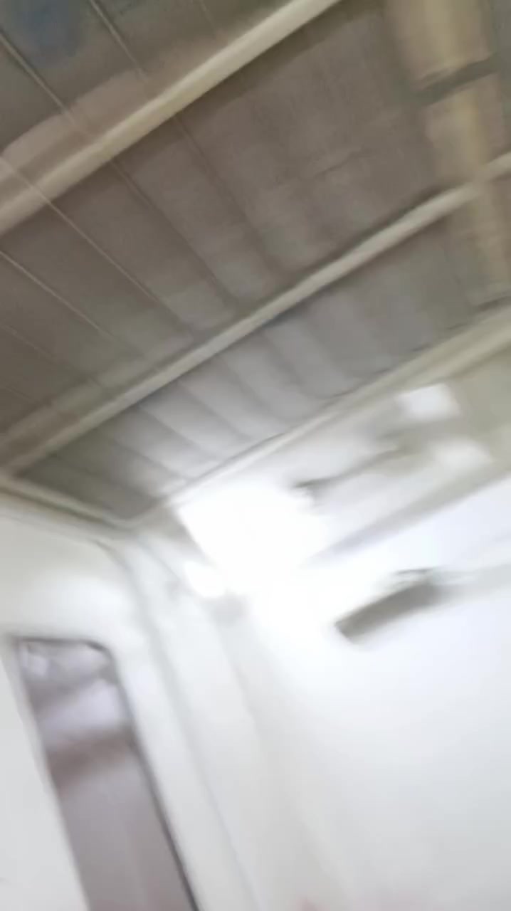 سلام عليكم .تم اكمال. لسياره ليفان ج٦٢٠ج.صبغ عام .عنواني كربلاء شارع لفاصل بين التحدي الجاهز اسعاري تنافسيه تسليم بل ميعاد.***********.$.رقبو فبل 
الرش لحد الرش
