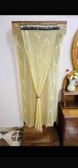 غرفه اخشاب صاج نظيفة 
السعر 550وبيها مجال  
مكان. تكريت 
***********
