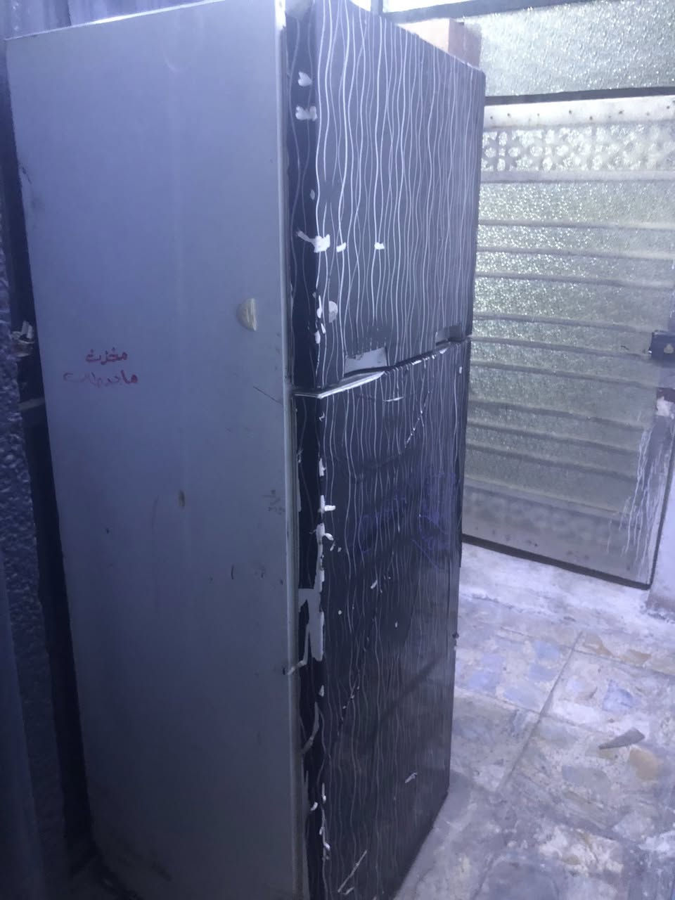 ‏ثلاجة للبيع نظيفة اتصال
***********
