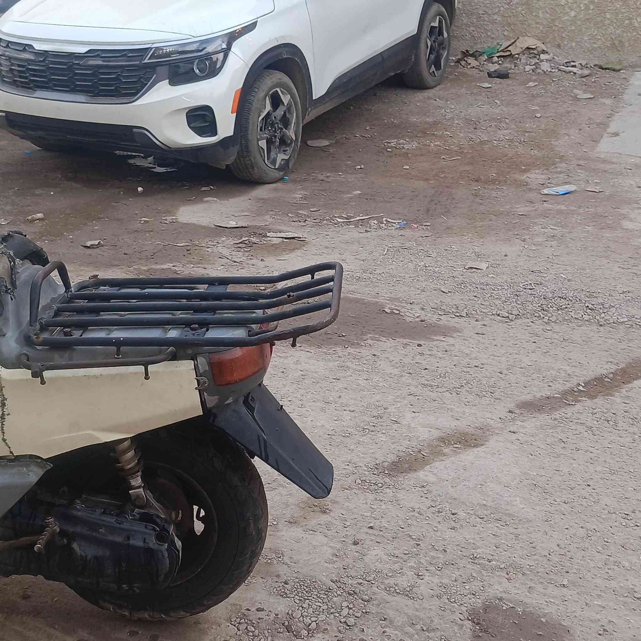 بيكم شغالة بغدادبنوك سعر٢٠٠عوزها ترتيب كهربائيات ***********
