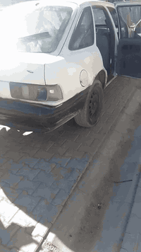 سلام عليكم سياره فورد مديل 93 رقم الانبار راعيه موجود تحويل مباشر مشروع وطني سياره خير من الله السعر 15او بيه مجال مكان السياره بغداد الشعله رقم  *********** بيع او مراوس
