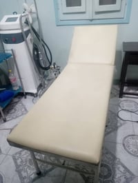تجهيزات تجميل • شازلونج • بحالة جيدة