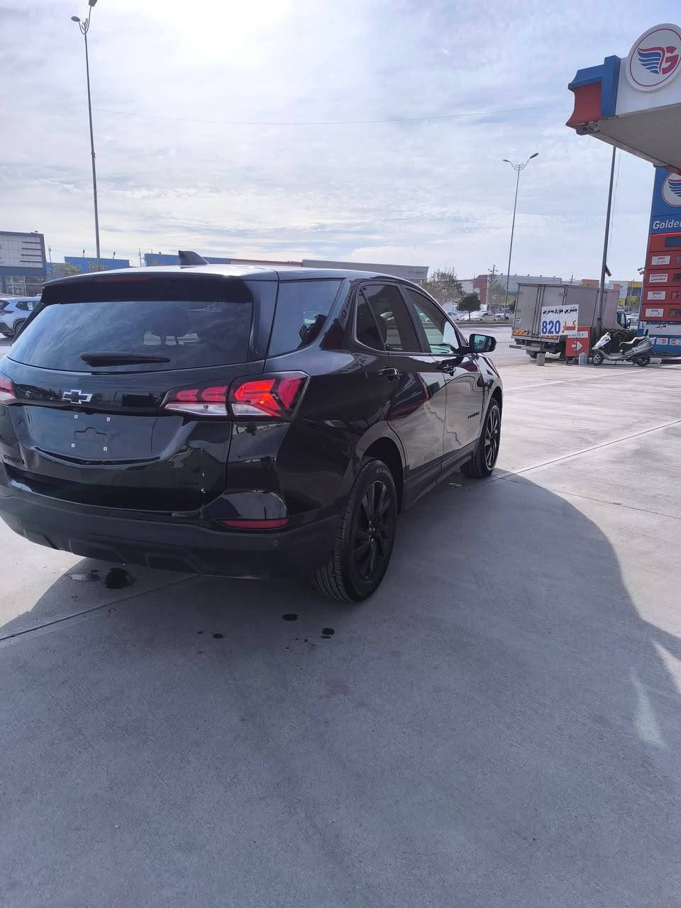 شوفرليت ايكونكس 
موديل 2024 
مواصفات AWD LT
السياره بدون صبغ  (بدون صبغ)
ايرباكات سليمه 100/100 
———————————————
السعر 152 ورقه 
بدون رقم تترقم شمالي
مكان اربيل (معرض اربيل كارس )
للاتصال  ☎️———————————————
المواصفات ***********☎️***********
(بصمه -تشغيل عن بعد-تدفئة كشنات-رادار امامي-شاشة ايباد- كاربلاي-هند بريك دكمة-تحكم ستيرن-كروس سرعة-بلوتوث-اواكس-قطعتين تبريد انجماد-لدات امامية-اطفاء ذاتي-ويل كب-كاميرا خلفية وبعد مواصفات)
صور الحادث مرفقة مع المنشور⬇️
