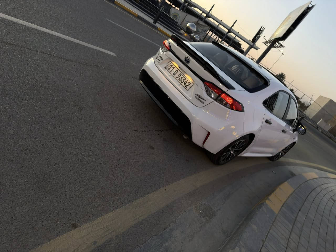 كورلا هايبرد ٢٠٢٤ للبيع
مواصفاتها الفول معروفه السياره نضيفه وجاهزة  ماشيه ٦٧ الف مكفوله رقمها بغداد باسمي  
مكاني بغداد حي الجهاد سعرها ١٤٠ وبيها مجال حك الجيه بس

للاستفسار اكثر الاتصال***********
