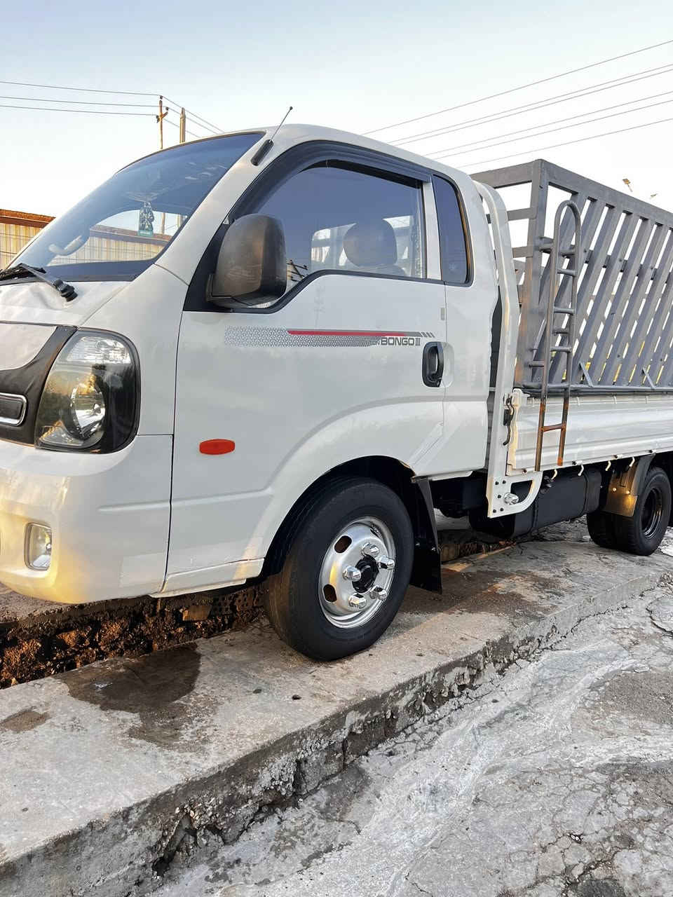 سلام عليكم فحل مديل 18 ادوات ادوات لوحات وسنويه أربيل رقم نكليزي حصه كاز بكل محطات وين مايعجبك فول سياره جديده مكينه مسكر تخم تاير جديد حداديه بدي مغلف محجر جديد تبريد كهربايات كله شغاله سعر ٧٥ وبيه مجال شي بصيط كلش مكان ناصريه مركز وشراي يتصل وبي خير ويدلل ***********
