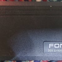 شاحن • ليثيوم