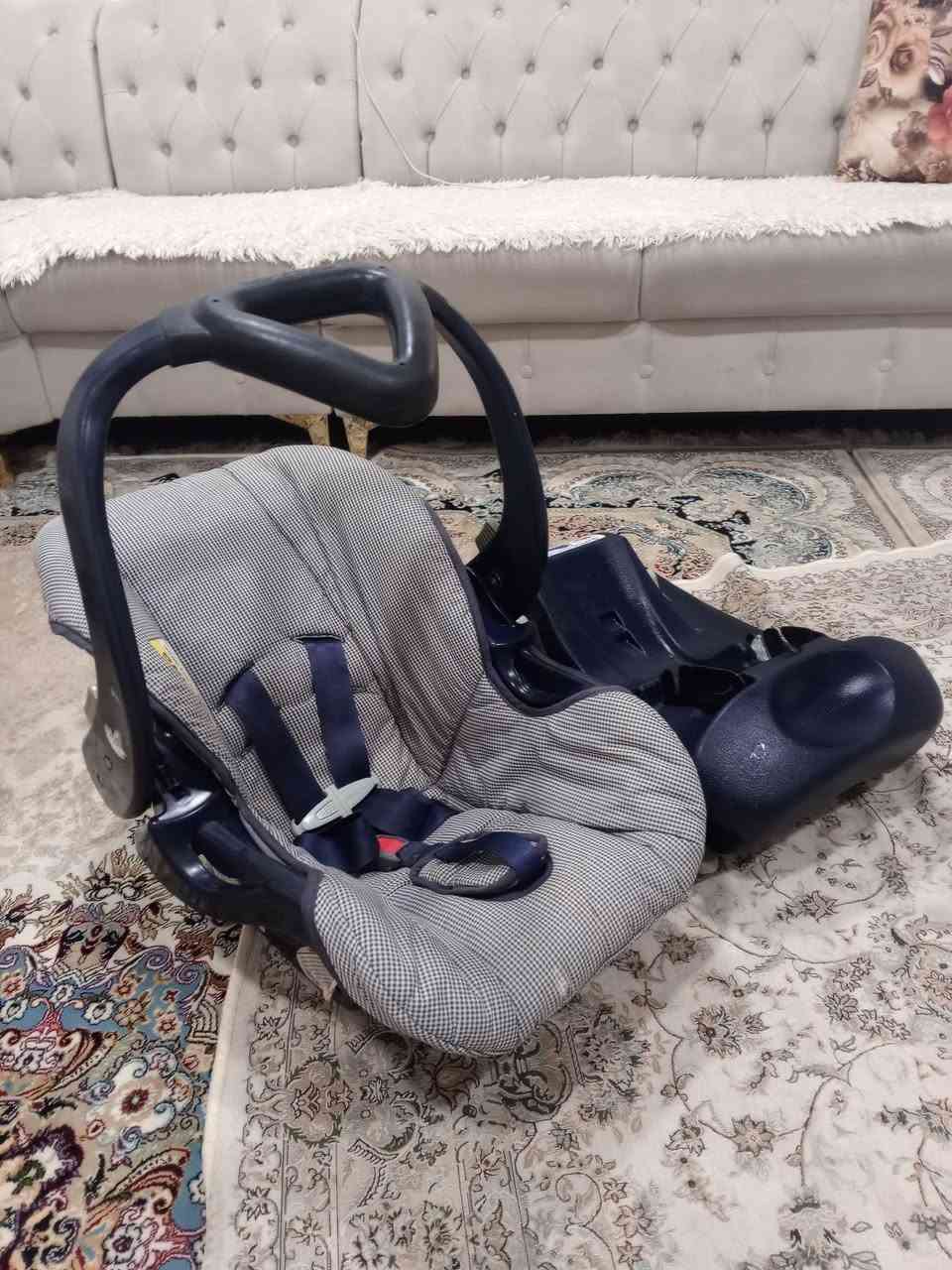 للبیع مارکە ٲوروبي ، یوجد توصیل ..


**إذا كنت صاحب هذا الإعلان وتريد حذفه لأي سبب، رجاءا أرسل رسالة إلى الدعم الفني**