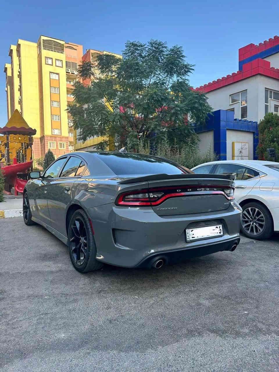 جارجر جي تي بلص 2019 كلين تايتل مرقمة دهوك .
ماشية 116 الف ميل .
فقط صبغ قليل بالدعامية الامامية .
السعر 290 .
رقم صاحب السيارة . ***********
المكان دهوك دهوك, العراق
