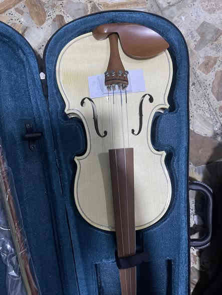 كيتار  للبيع ‏عدد أربع قطع. الأصلي جديد بل باكيت 
‏النجف الاشرف للشرا يتصل معرض العذاري /ابو محمد رضا*********** يوجد توصيل كافة المحافظات
‏
