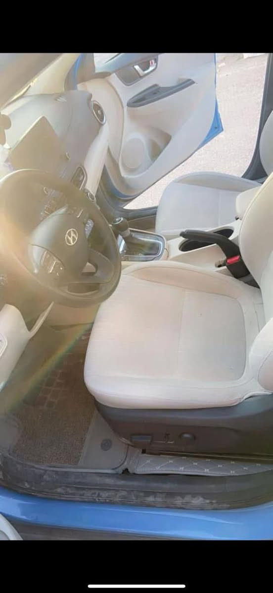 هونداي كونا للبيع موديل 23 ماشيه 40 الف وارد خليجي بدون حادث محرك 1600 رقم السياره بغداد ومكانهه بغداد …. للاتصال ( ***********)
