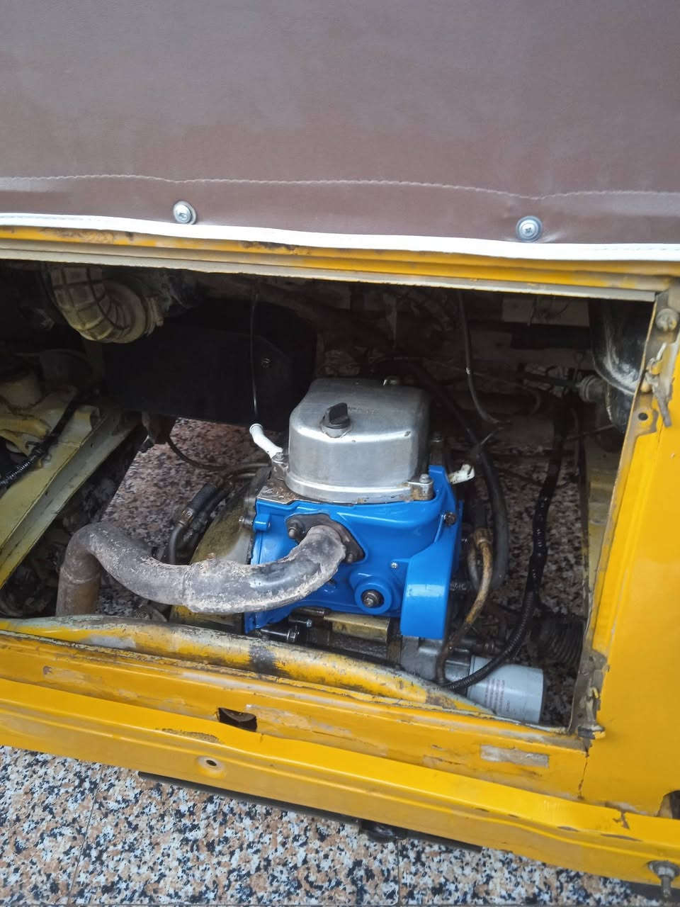 سلام عليكم تكتك للبيع 18  شهر 5  ارواق اصولي لتكتك جاهزه للشارع كبل تعمير كامل تخم تاير سفريات دوشمه جديد جادر جديد كهربائيات كلهة شغاله مكينه لاتنقيص ولاتبخير االسعر 4  مليون وبيهه مجال الاستفسار ***********
