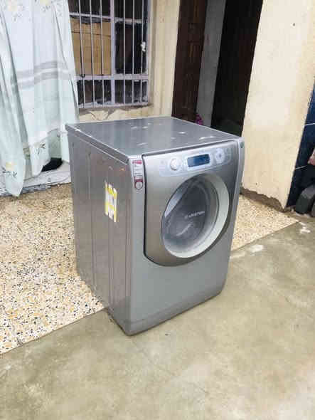 ارستون ٩كيلوشغالةمابيهاعيب للبيع واراوس ويا عاطلات في كركوك حي العسكري للتواصل ***********
