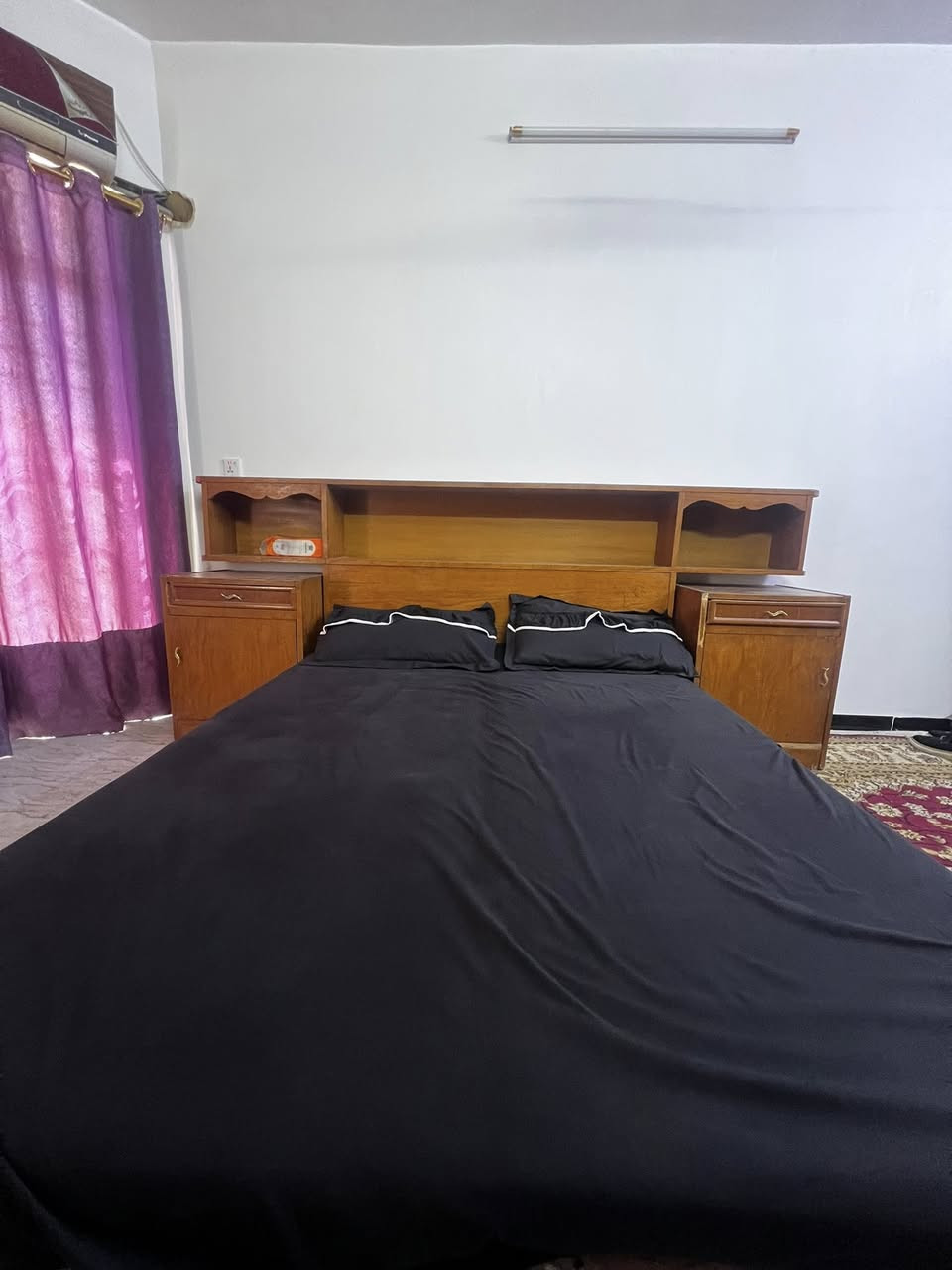 #للبيع                                                                                               غرفه اخشاب خمسة ابواب صاج دخل خارج


**إذا كنت صاحب هذا الإعلان وتريد حذفه لأي سبب، رجاءا أرسل رسالة إلى الدعم الفني**