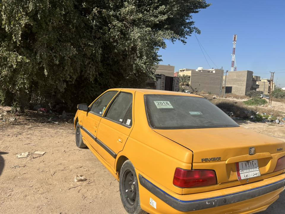 بيجو بارص 2018
مكينة كير صدر مكفول 
صدر + مشط + درايم شفت + بولبرن كلة جديد 
باتري جديد 
دوشمة نحلة + نايلون ضبابي 
تخم بردات  + بوصلات 
شواصي وحوض مكفول السيارة مصبوغة 
قمارة واكع عليهة حجر فقط 
مكاتبة مروري تحويل ثاني يوم  عندي وكالة عامة بسمي  
السعر ؛ 43 وبيهة مجال 
مكان السيارة ؛ الدورة
شاشة تاب جديدة  
نقوصات ( بولبرن كير . كيلو متر . شخطة بل سلف ) 
***********
