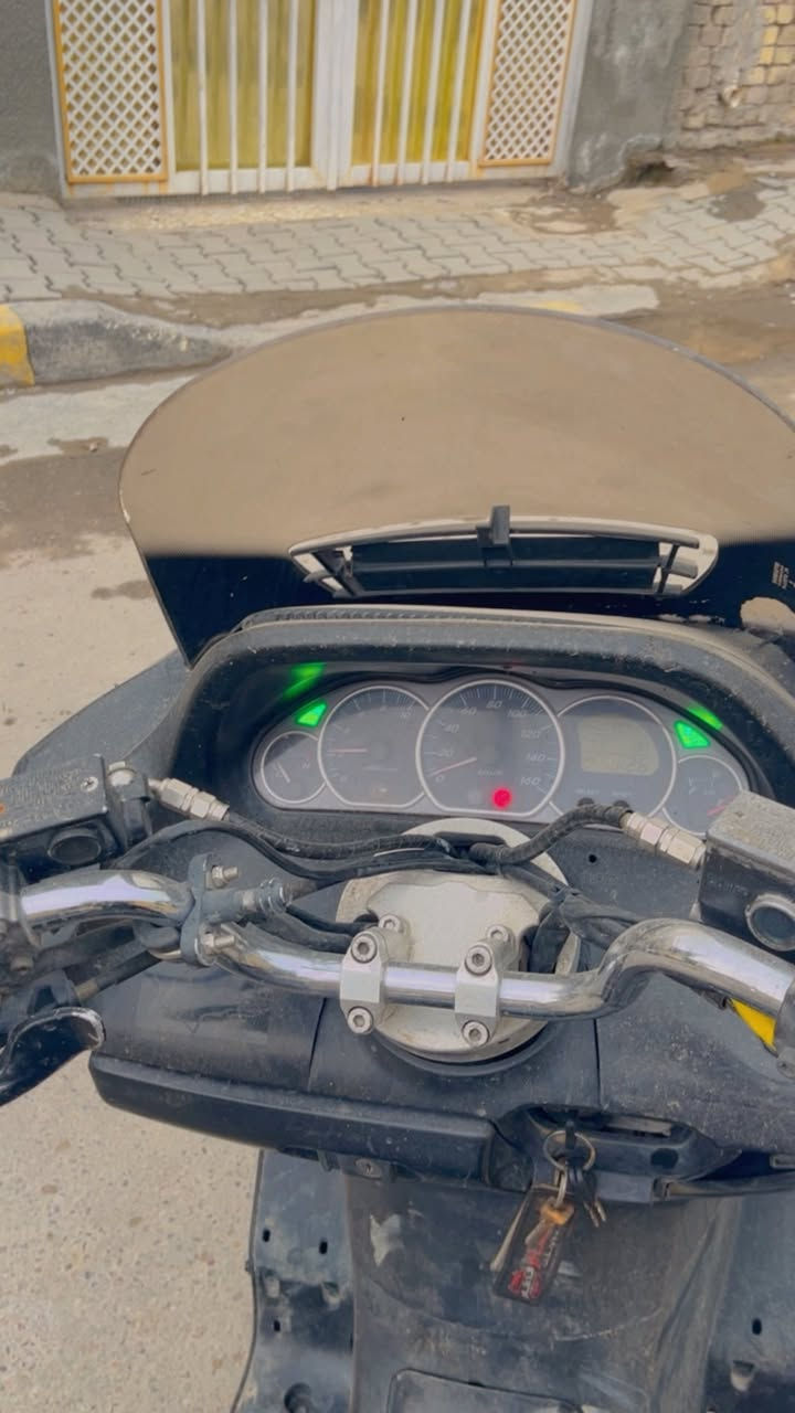 السلام عليكم ماجسته دبل رون 250ccلا نضوح لا تنقيص لا تبخير  حماوه ثابته ربع خير من الله رايده ب300وبيه مجال مكان الحسينيه مال راشديه 
***********
