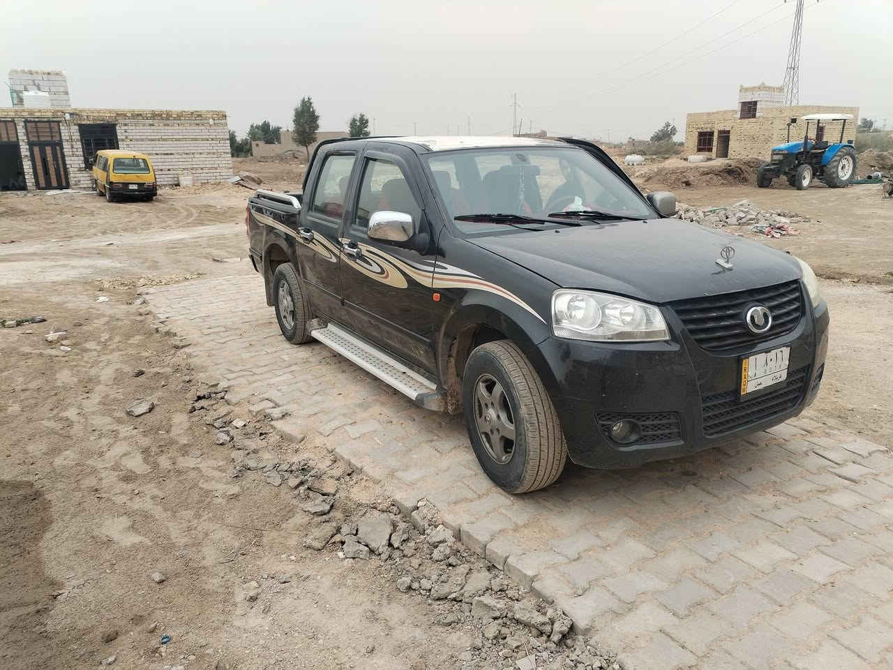 السلام عليكم للبيع موديل 13 رقم كربلاء مكان الديوانيه سعر 65 فيها مجال ***********
