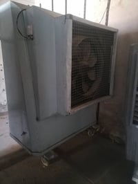 مبرده الحجم الكبير نظيفه سعر ٣٧٥ لصحاب المواكب بغداد ٠٧٧١١٢٢٤٢٦٦