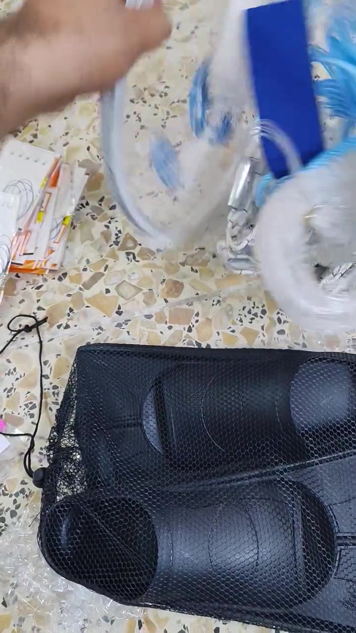 السلام عليكم شلعه تخص صيد اكتب سعرك وبالعافية


**إذا كنت صاحب هذا الإعلان وتريد حذفه لأي سبب، رجاءا أرسل رسالة إلى الدعم الفني**
