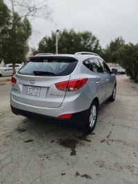 توكسان • ٢٠١١ • النجف