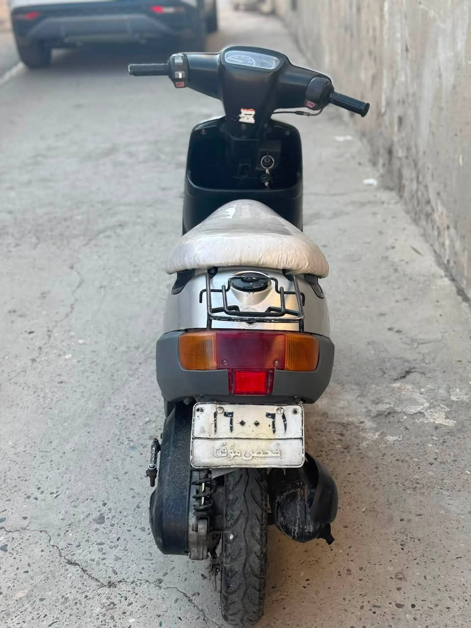 ماطور للبيع نضيف حيل مكينه ما مفتوح شاصي شرط معدل شلعه نار ماطور ويرمنيه كلها شغال قبق هندر مفتوح بس قايش ونا مال اكسن مآبي صوت العنوان موصل حي التأميم قرب الحمام رقم التلفون ***********بس رقم متواجد السعر 300وبي مجال
