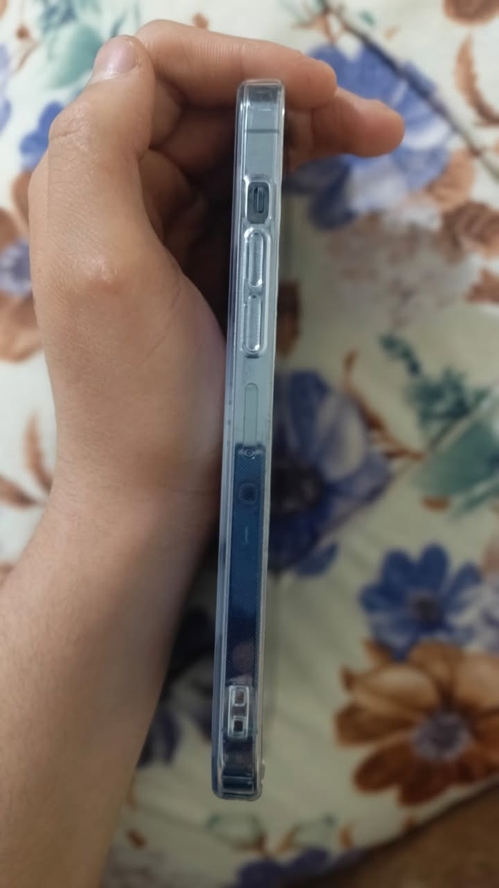 سلام عليكم 13برو ماكس ذاكره ٢٥٦ بطاريه ٨٣جديد الموبايل معاه كارتونه +شاحنه الموبايل مكفول وبلادي البصره ياسين خريبط السعر ٧٠٠وبيه مجال ***********
