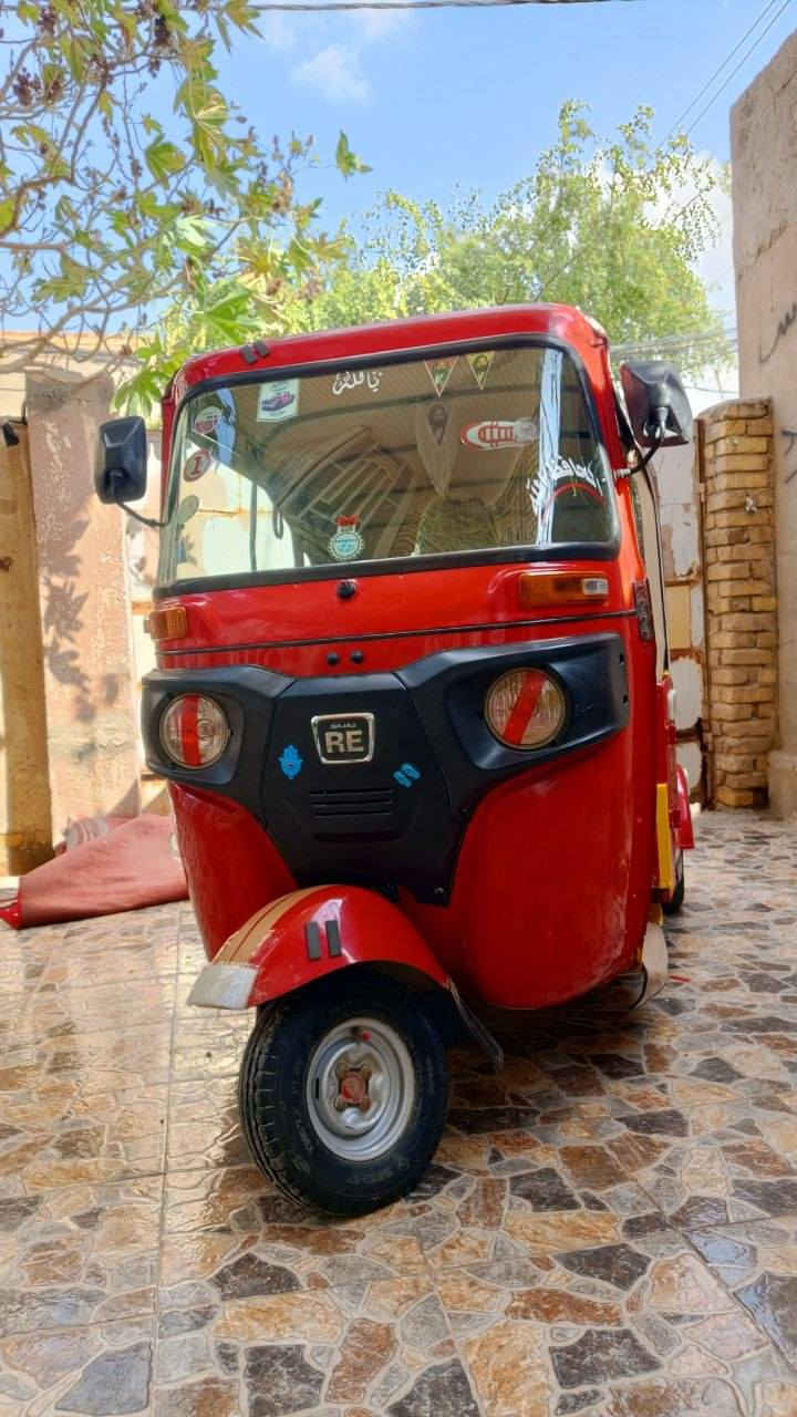 السلام عليكم 
تكتك للبيع 22 مكينه كفاله عامه كفاااله من تنقيص وتبخير وفتح الكسر كفاله من ضربه ماعدا ضربه جوه بك لايت 3 اصابع ومرجع بارد مامبين وبيه رش صبغ قليل علمود الشخوط اوراق خالد وصادق 
مكاني بابل الحمزه الغربي السعر اتصل او واتساب ***********
