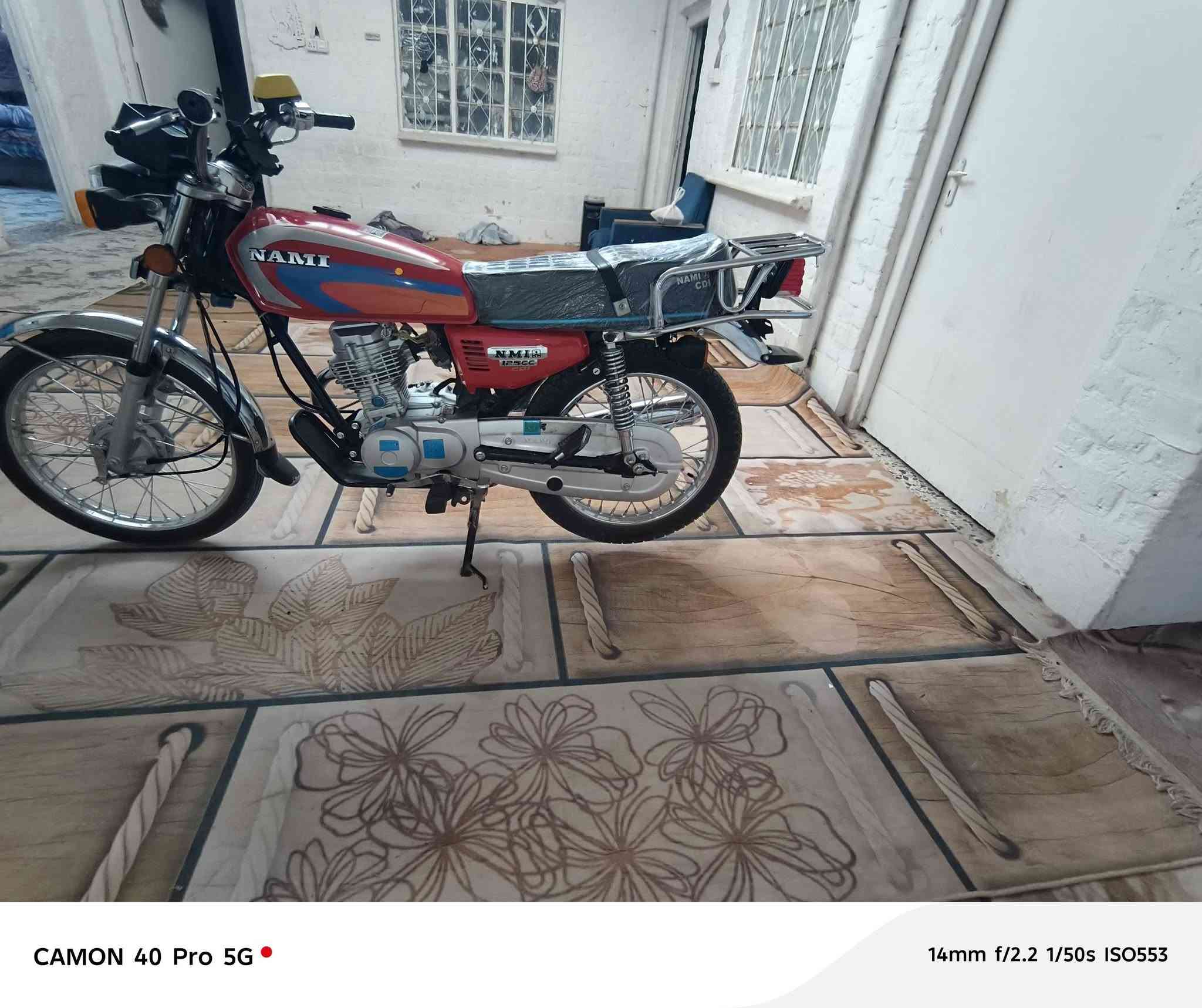 السلام عليكم
دراجة ايراني للبيع 
سنوية موديل20 دراجة كاملة مكملة
دراجة نضافة100/100
السعر اتصال***********
