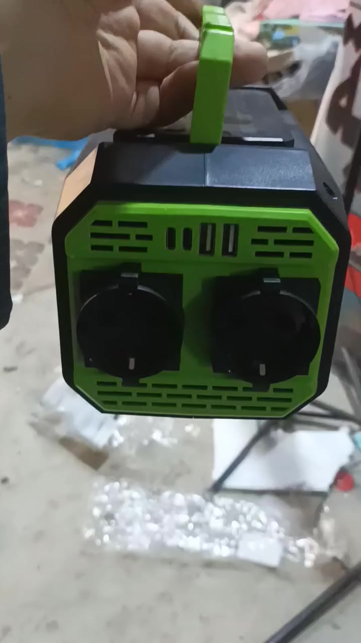 جهاز بهاذ الشكل الي يفيده يكتب سعره اويدلل


**إذا كنت صاحب هذا الإعلان وتريد حذفه لأي سبب، رجاءا أرسل رسالة إلى الدعم الفني**