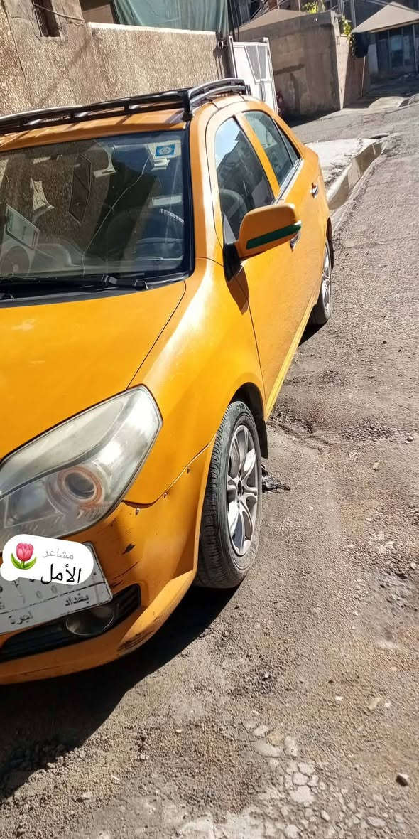 سياره جيلي  موبل خير من الله رقم بغداد مكلف بالنشر سياره شغاله وكل شيء ما بيها سياره مكانها بغداد السعر 40 بيهه مجال  واللي يحب يتصل على مصفره السياره***********
