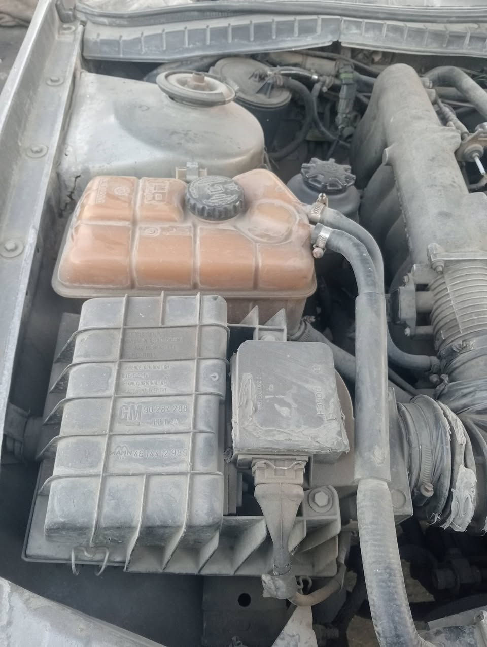 سلام عليكم
اوميكا 90 ستيشن 
مكينه 3.0 حلوه
كيره ماعرف شبي بس نمره وحده تحرك 
رقم كركوك راعيه موجود 
16 بيه مجال
مكان بغداد شيخ عمر  
***********
