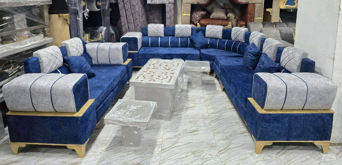 ⛔️ العرض المميز لفترة محدودة 9 أشخاص👍🏻⛔️ بس ب😍 مليونين و900ألف طقم كنب مع 🎁طاولات هددية🎁
📲لحق حالك واحجزز
🛑الطقم المميز والاكثر طلب
😎#طقم #كنبايات
🔴#المواصفات: 
 ✅  خشب شوح
✅#سفنج ع 12سم. ممتاز اول
✅#قماش مرمرة تقيل
✅#صندوق 😍
✅#الطراحة متحركة مذودة بسحابات لسهولة الغسيل🌙
# قواعد لوكنز لون الدهبي  

📛#أستلم نفس الطقم يلي بالصوره


**إذا كنت صاحب هذا الإعلان وتريد حذفه لأي سبب، رجاءا أرسل رسالة إلى الدعم الفني**