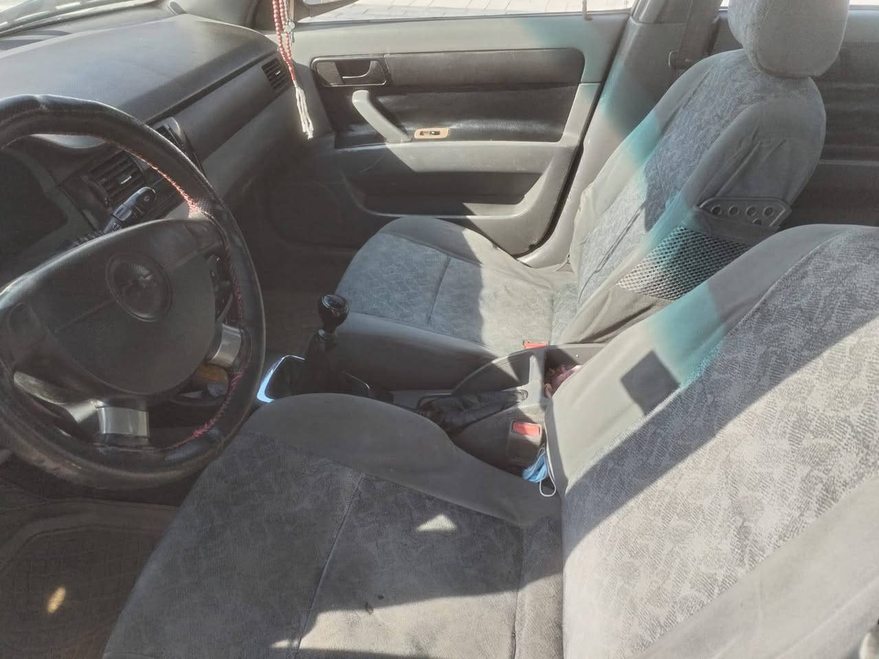 اوبتره موديل ٢٠٠٥ رقم واسط تحويل ثاني يوم سياره جاهزه تخم تاير حداديه تبريد مكان السياره ميسان المجر لاتصال *********** مكلف بل نشر السعر ٥٥
